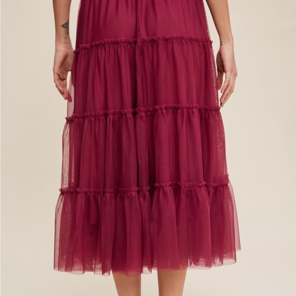 Flouncy Tiered Mesh Skirt in Maroon Berry - Picture 9 of 17